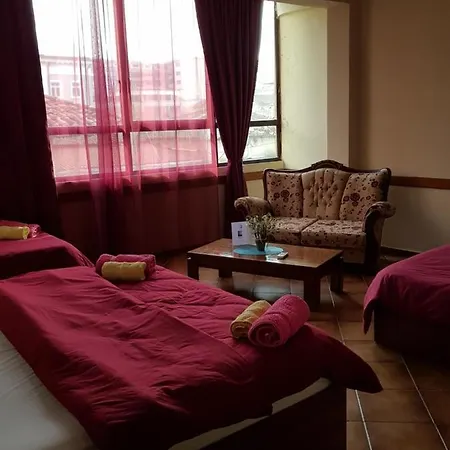 Hotel Kurtabeg *
