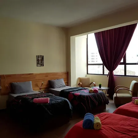 Kurtabeg Hotel *